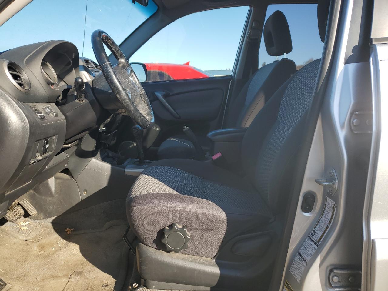 2005 Toyota RAV 4 - Image 7