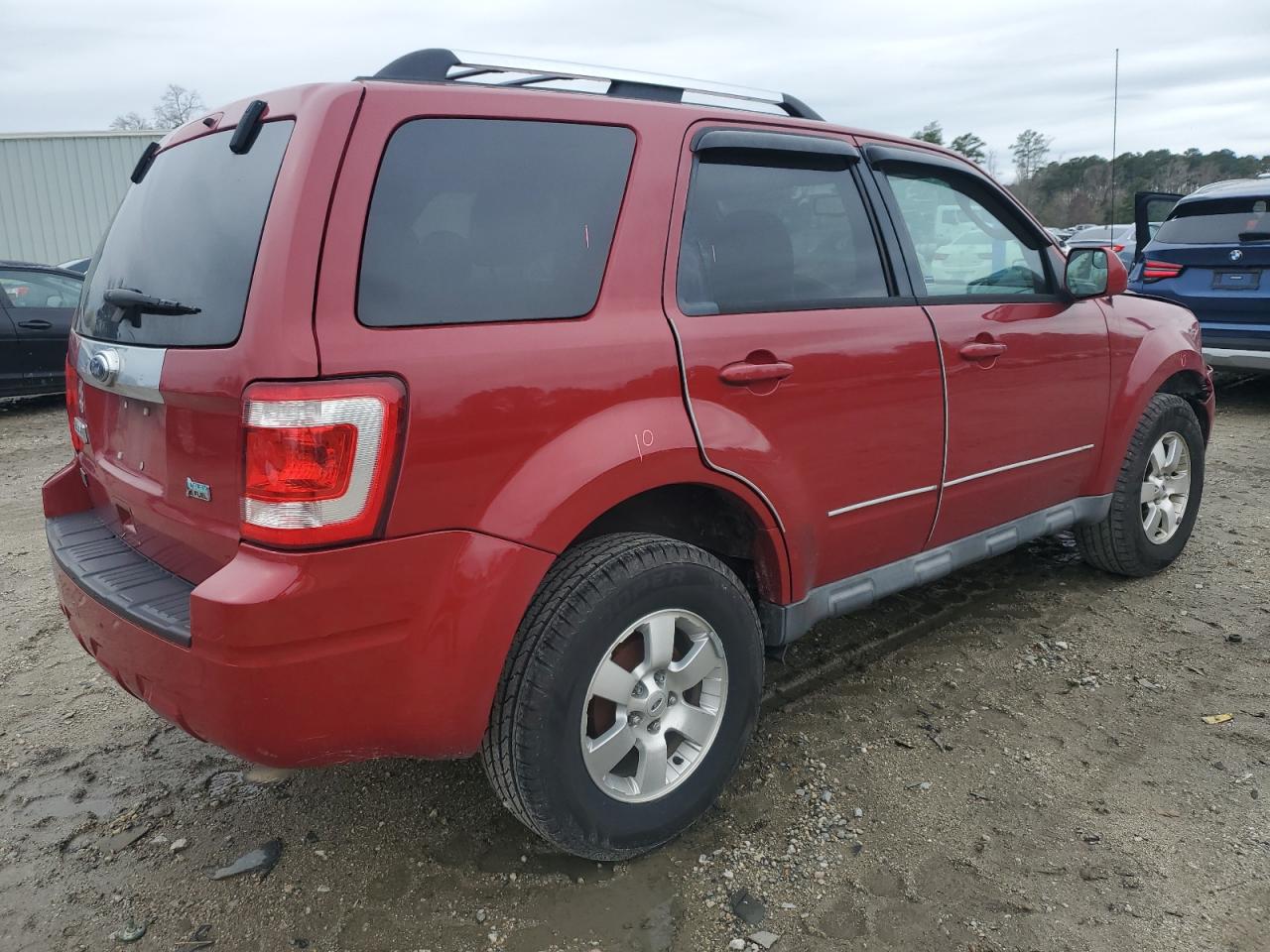 2010 Ford Escape - Image 3