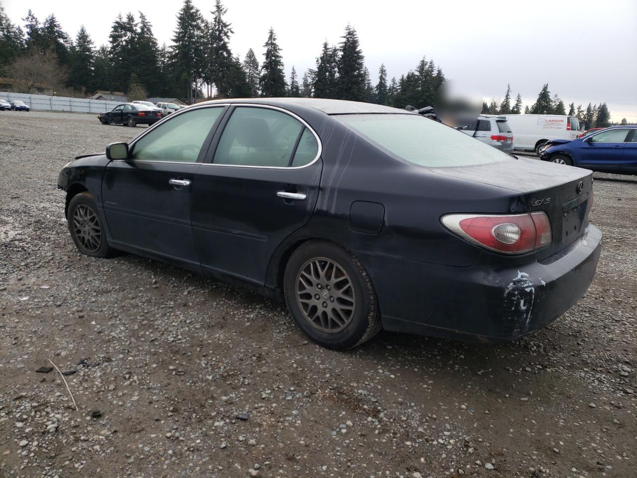 2004 Lexus ES - Image 2