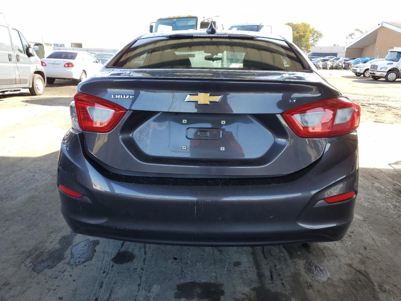 2017 Chevrolet Cruze Lt VIN: 1G1BE5SM8H7240299 Lot: 49329495