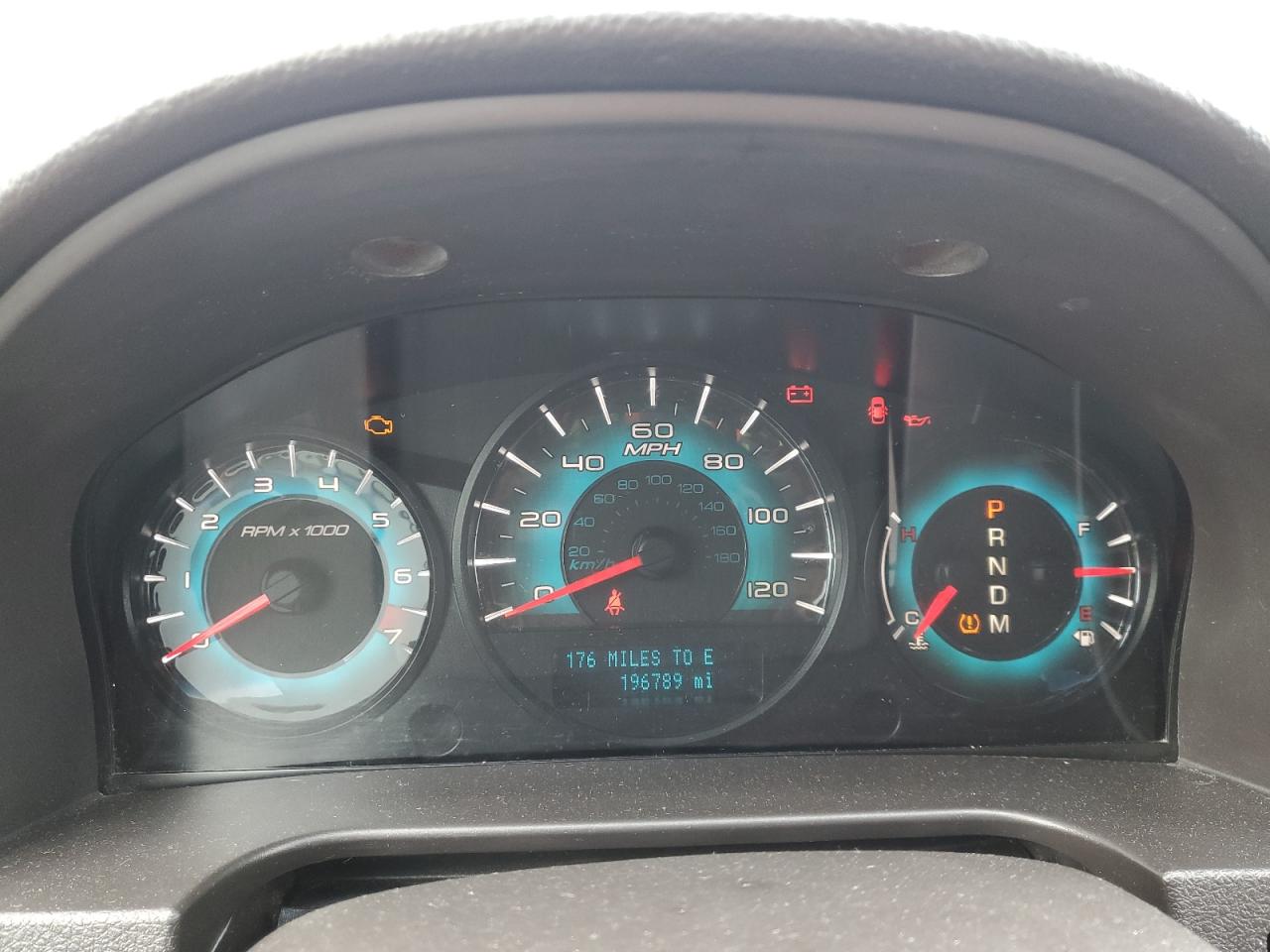 2010 Ford Fusion - Image 9