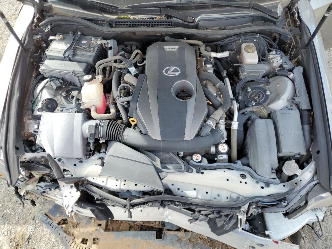 2016 Lexus IS - Image 11