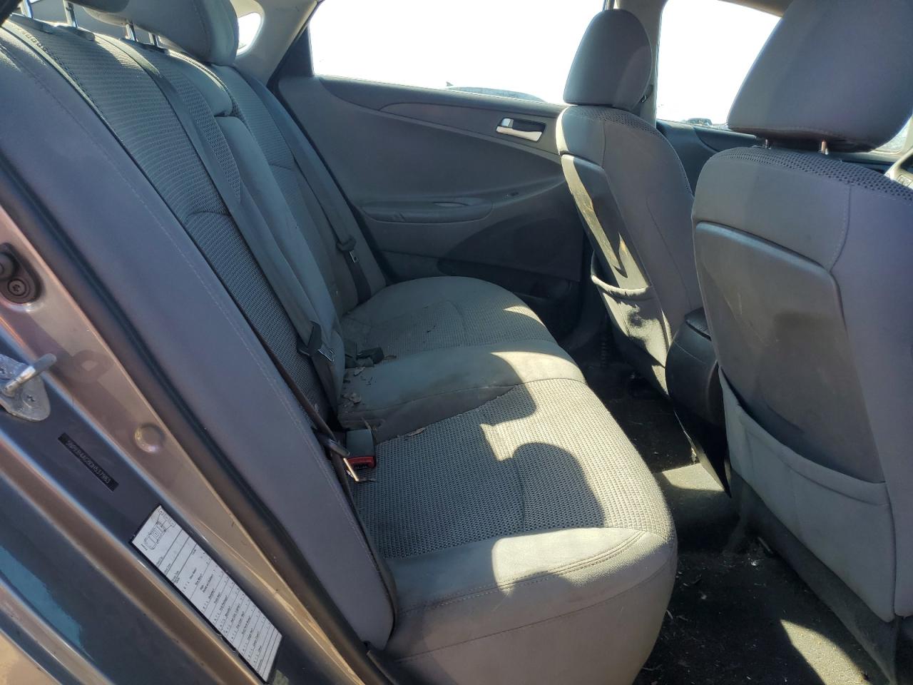 2013 Hyundai Sonata - Image 10