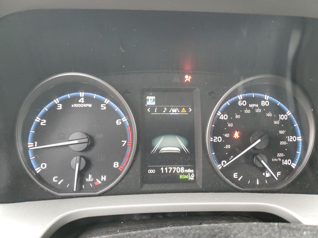 2018 Toyota RAV 4 - Image 9