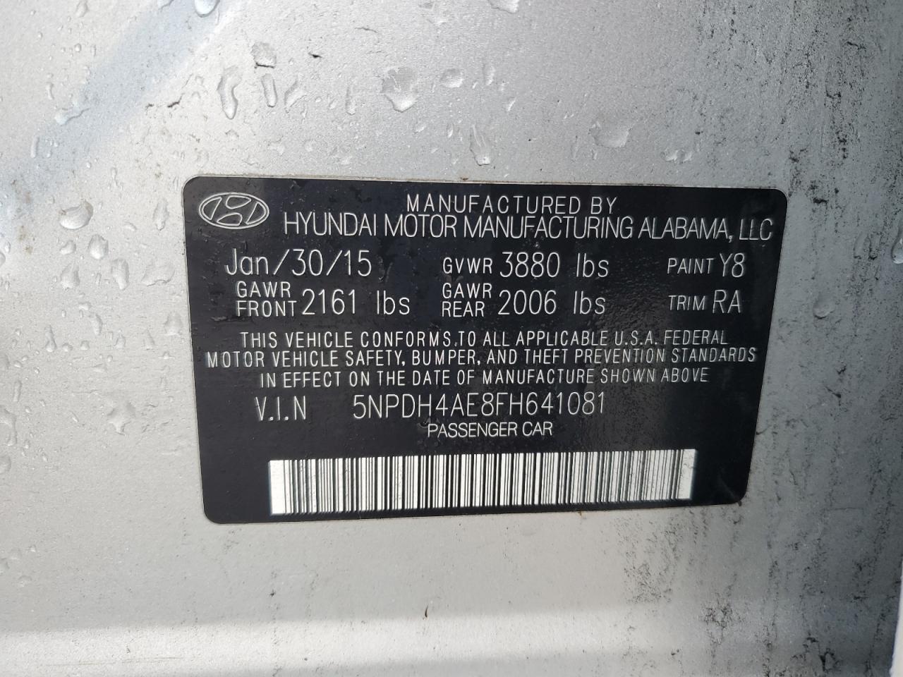2015 Hyundai Elantra - Image 12