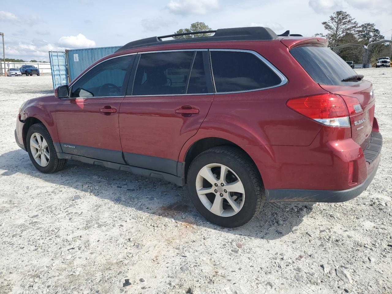 2014 Subaru Outback - Image 2