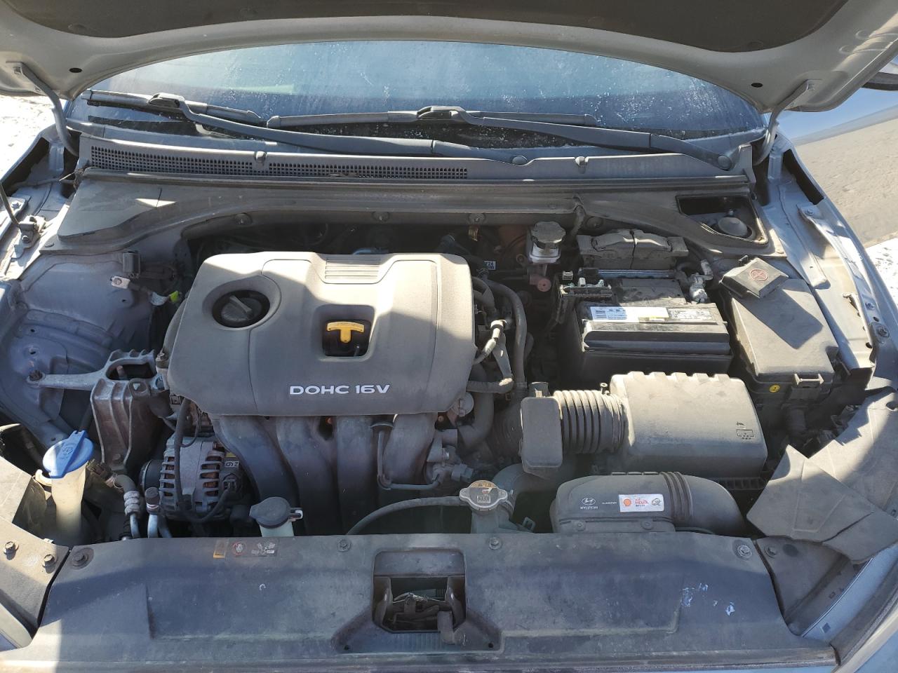 2019 Hyundai Veloster - Image 11