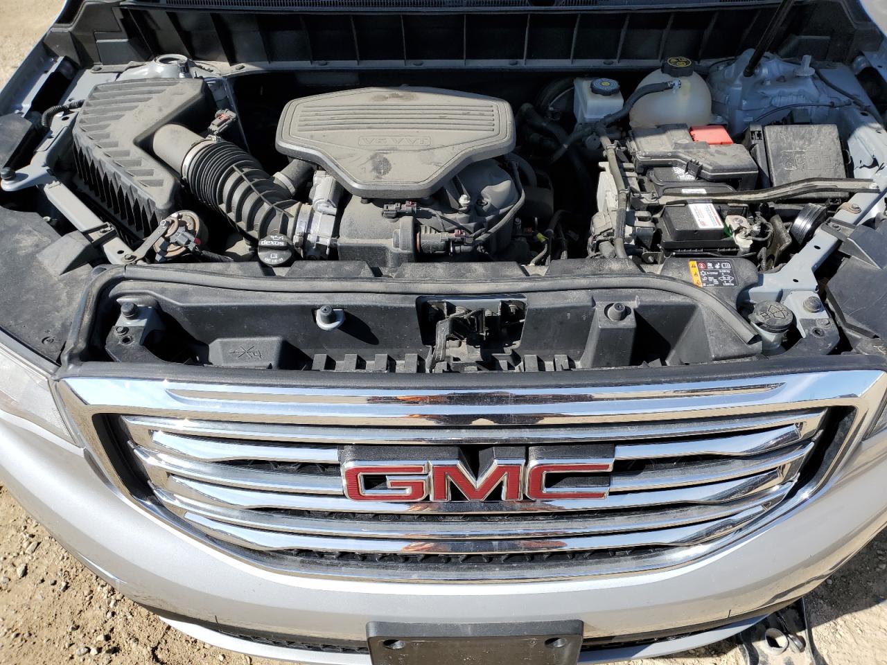 2018 GMC Acadia - Image 12