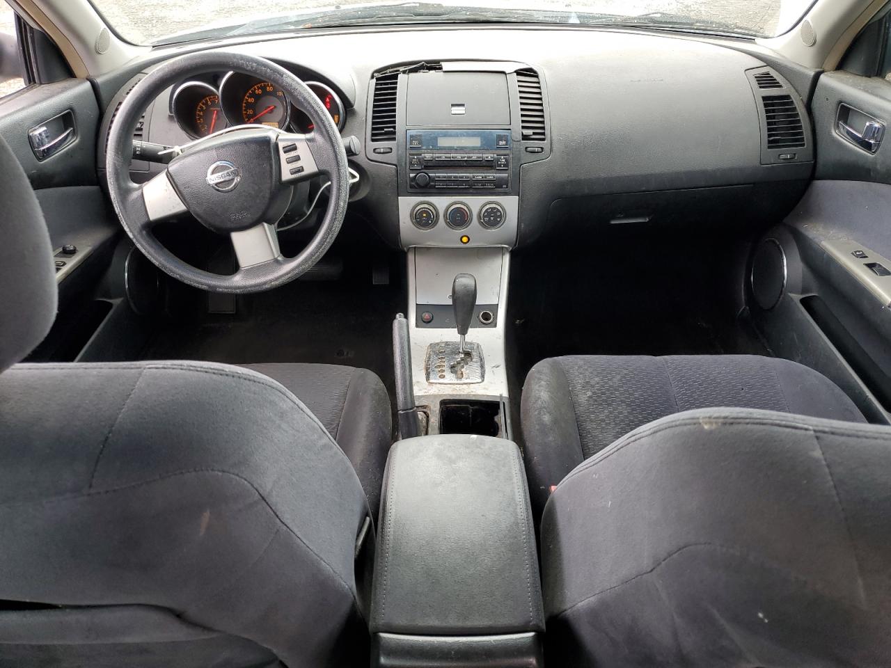 2005 Nissan Altima - Image 8
