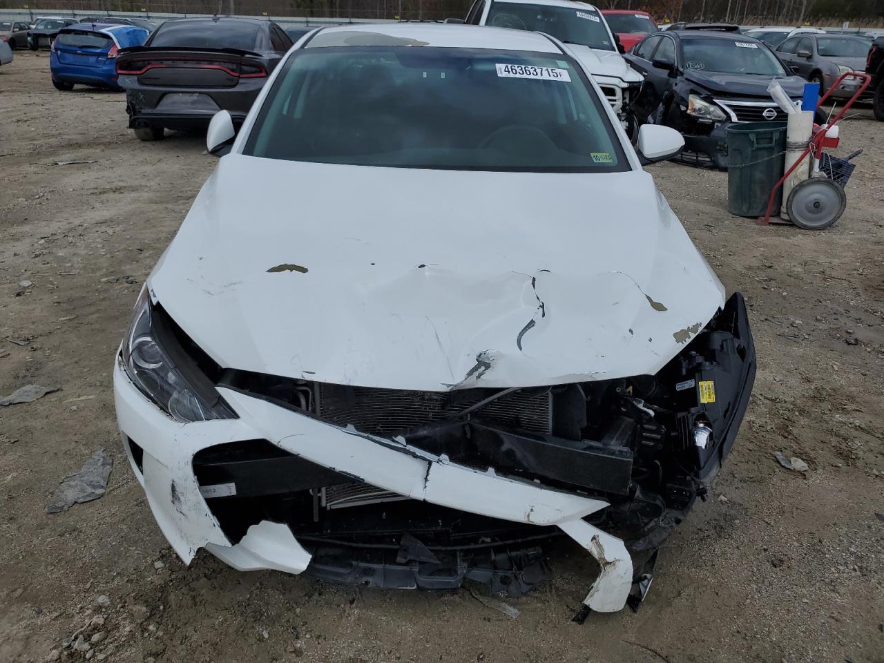 2018 Hyundai Elantra - Image 5