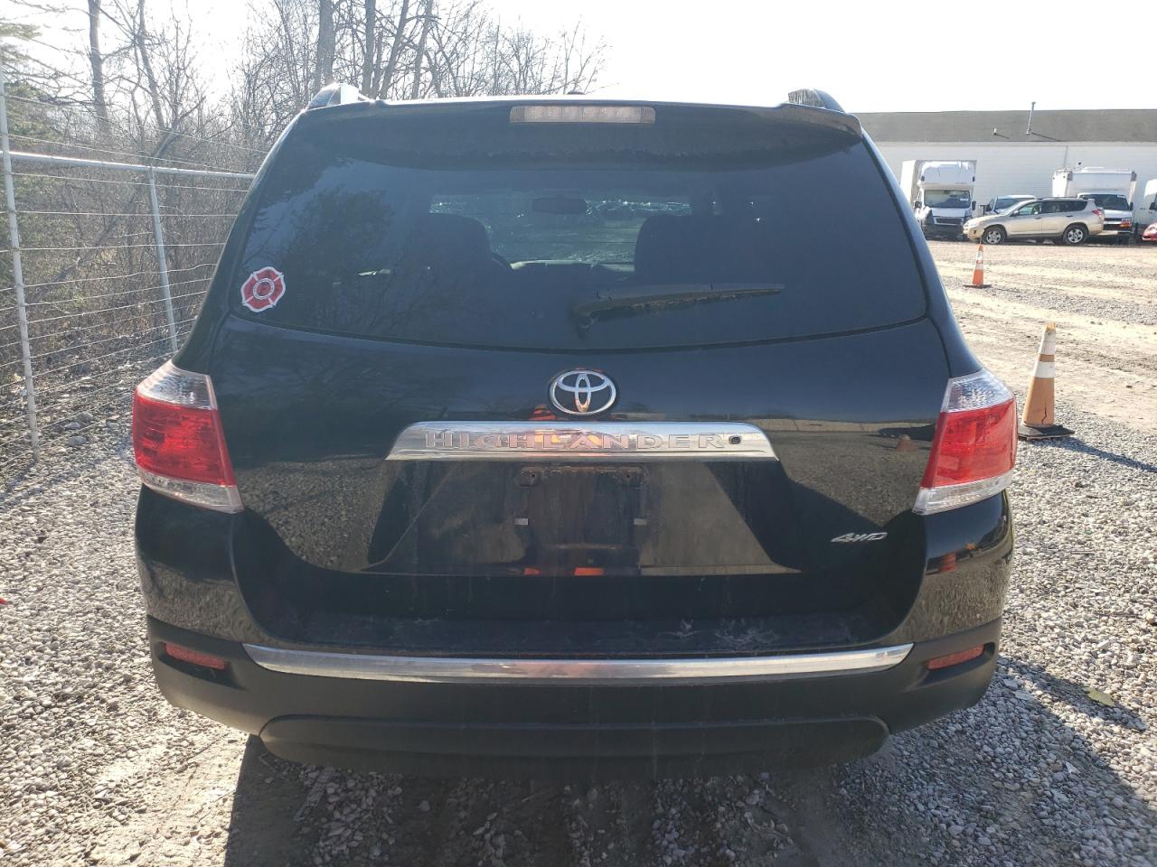 2013 Toyota Highlander - Image 6