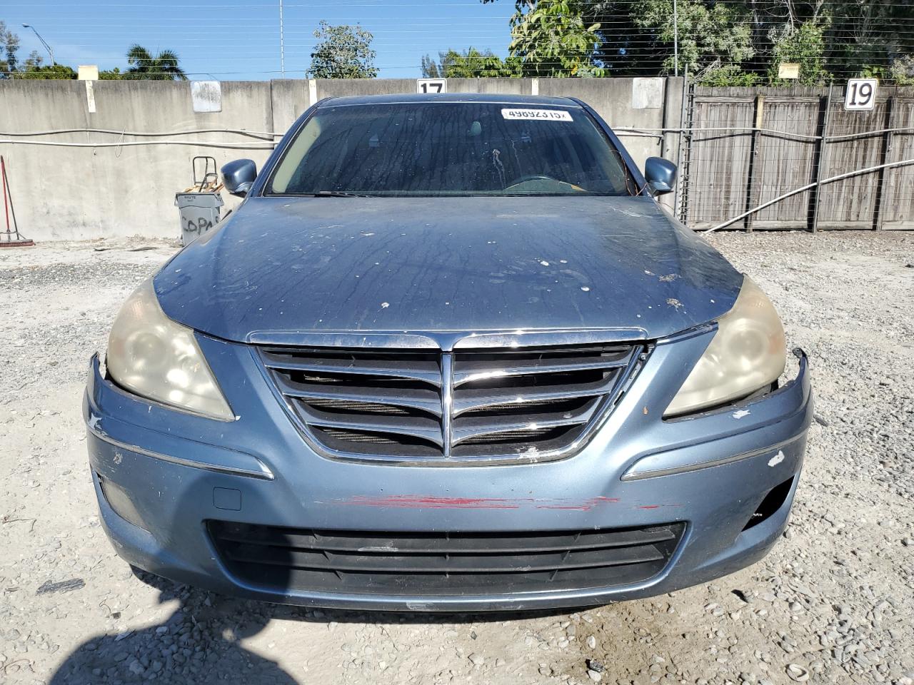 2011 Hyundai Genesis 3.8L VIN: KMHGC4DE2BU114303 Lot: 49892315