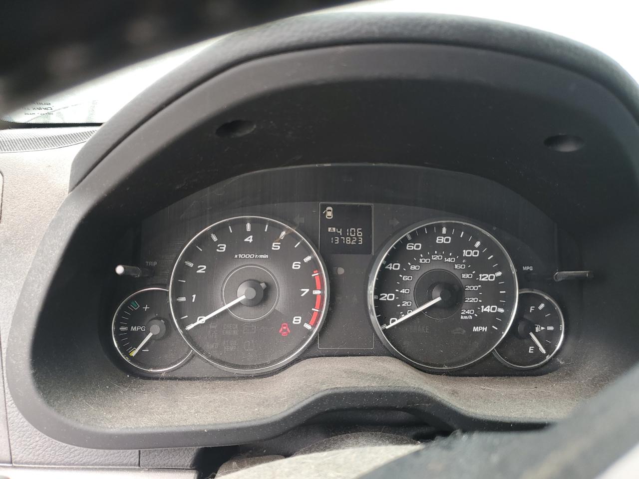 2011 Subaru Outback - Image 9