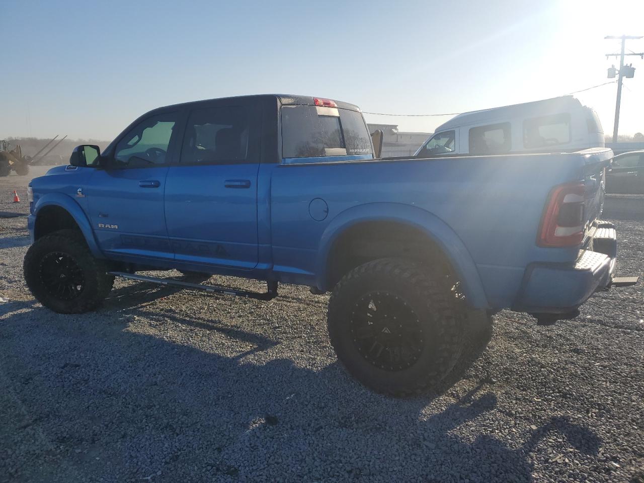2021 RAM 2500 - Image 2