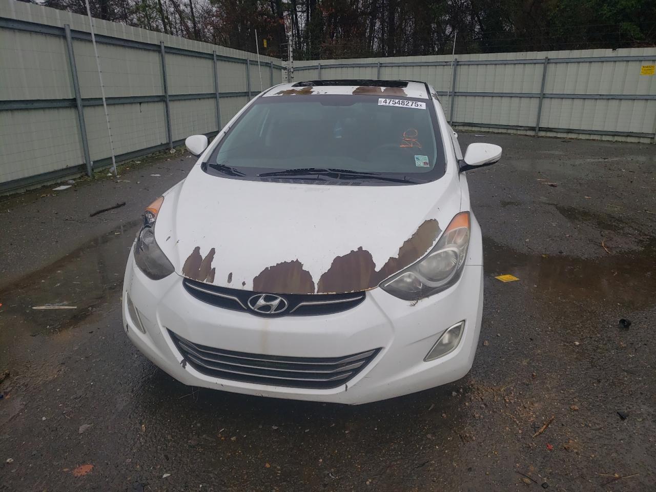 2012 Hyundai Elantra - Image 5