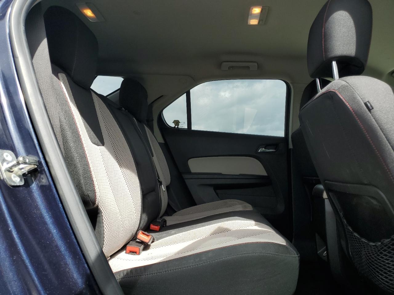 2015 Chevrolet Equinox - Image 11