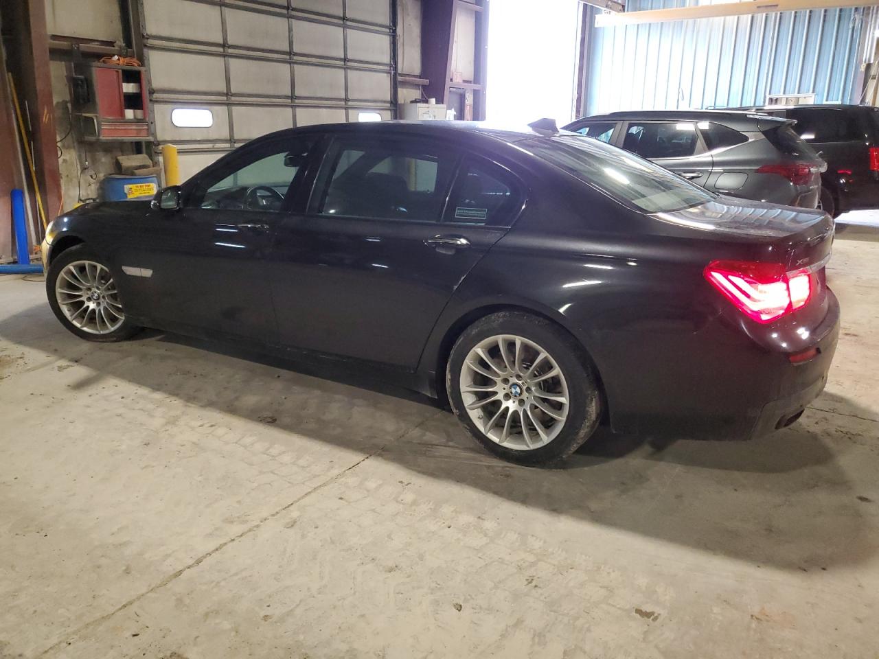 2013 BMW 7er - Image 2