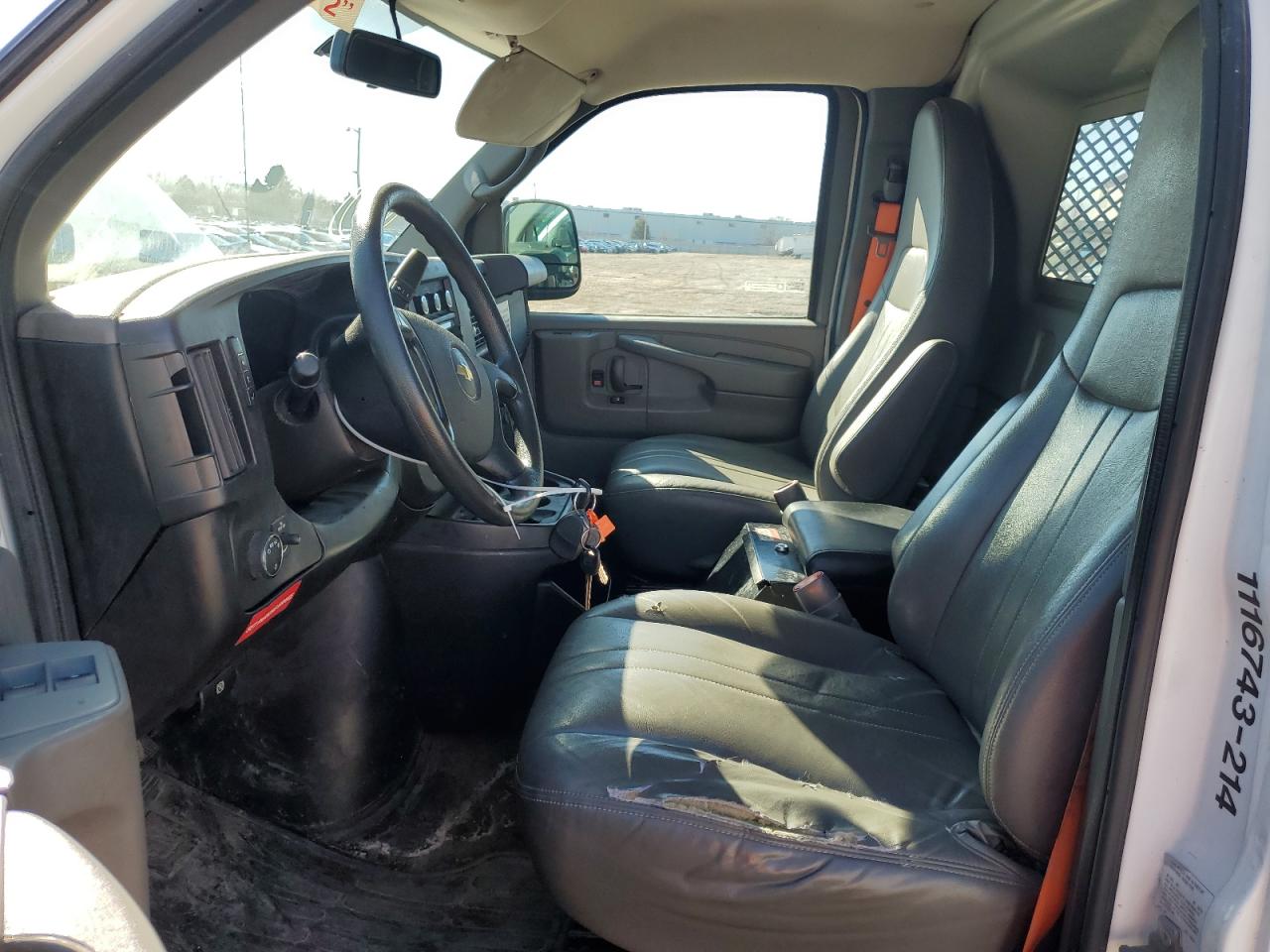 1GCWGFCA2E1914877 2014 Chevrolet Express G2500