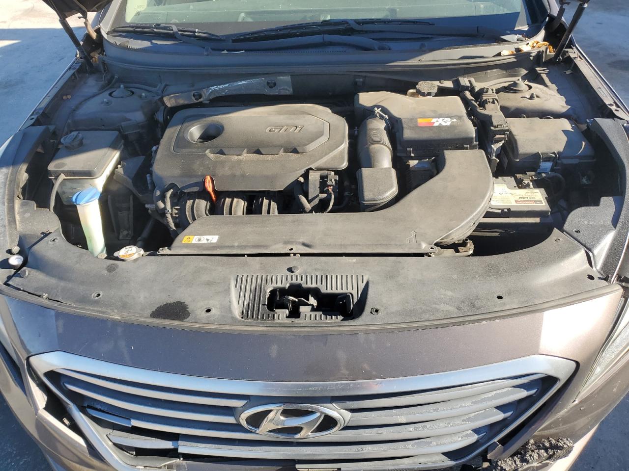 2016 Hyundai Sonata - Image 13