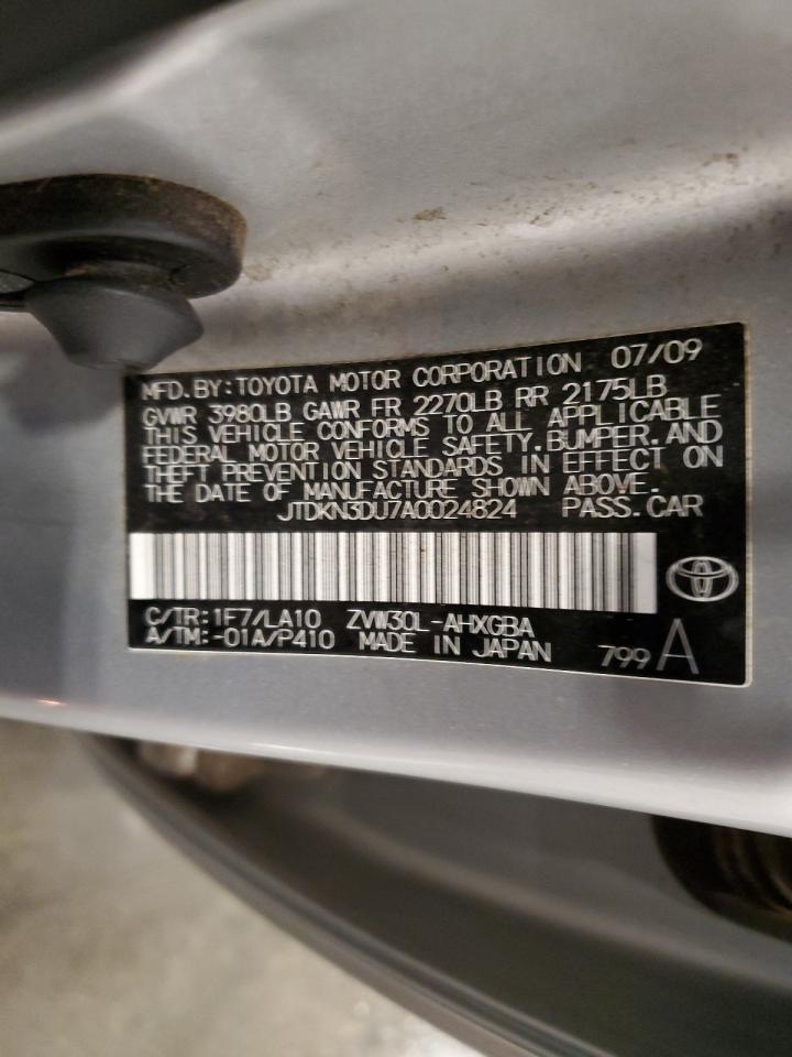 2010 Toyota Prius - Image 14