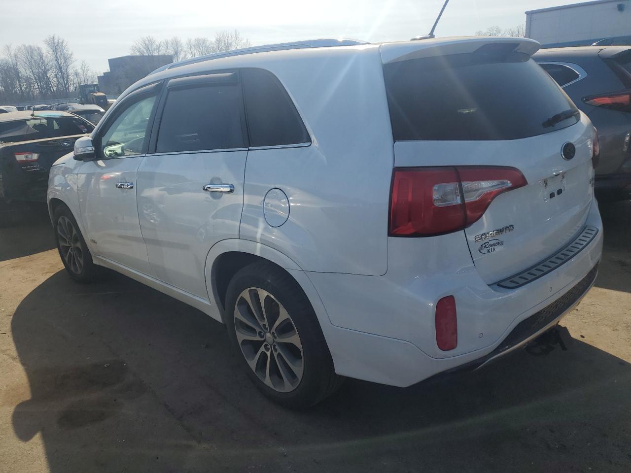 2014 Kia Sorento - Image 2