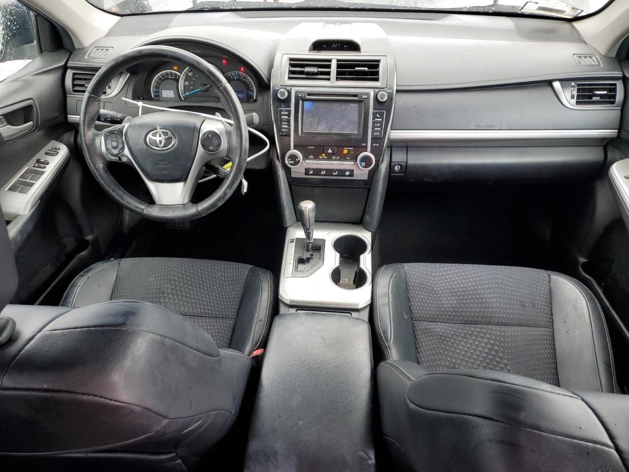 2012 Toyota Camry - Image 8