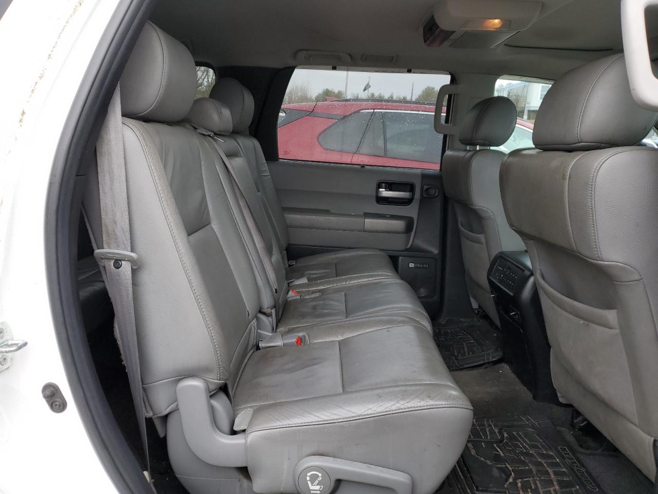 2012 Toyota Sequoia - Image 11