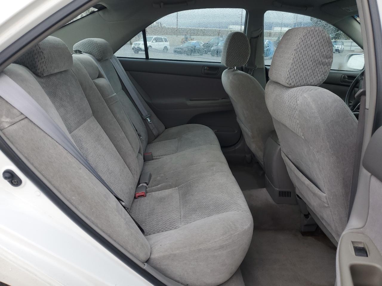 2003 Toyota Camry - Image 11