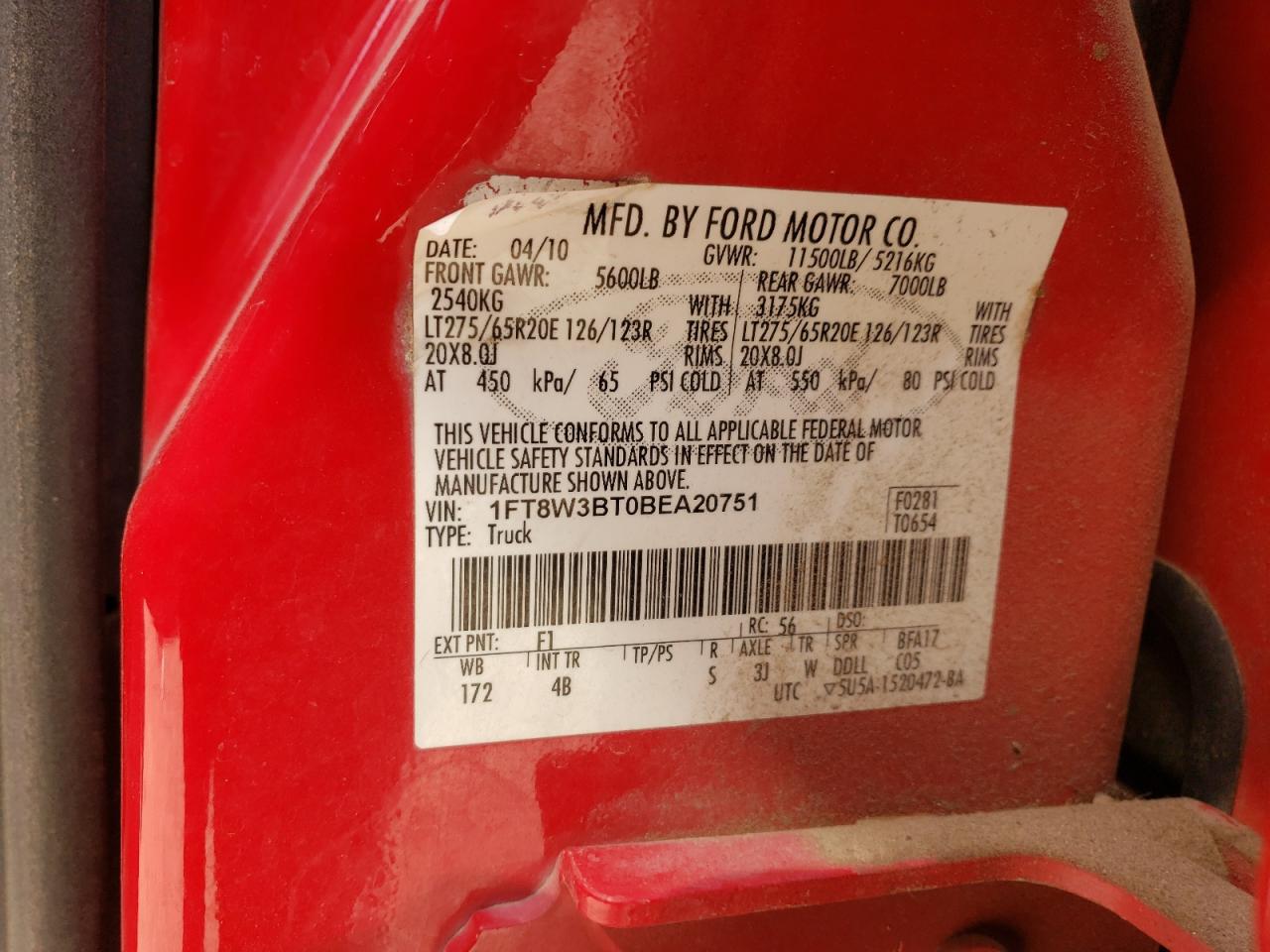 2011 Ford F350 - Image 13