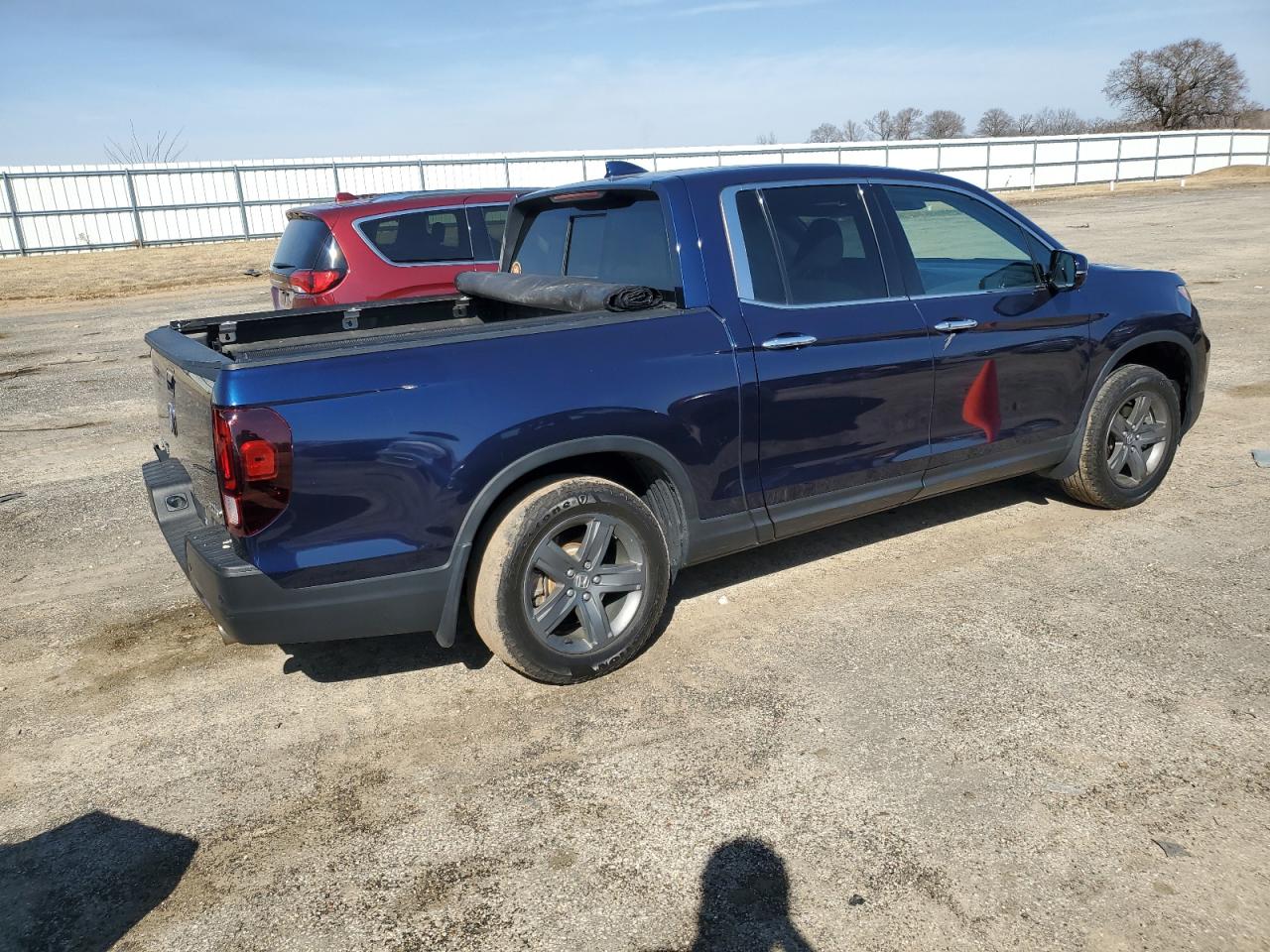 2022 Honda Ridgeline - Image 3