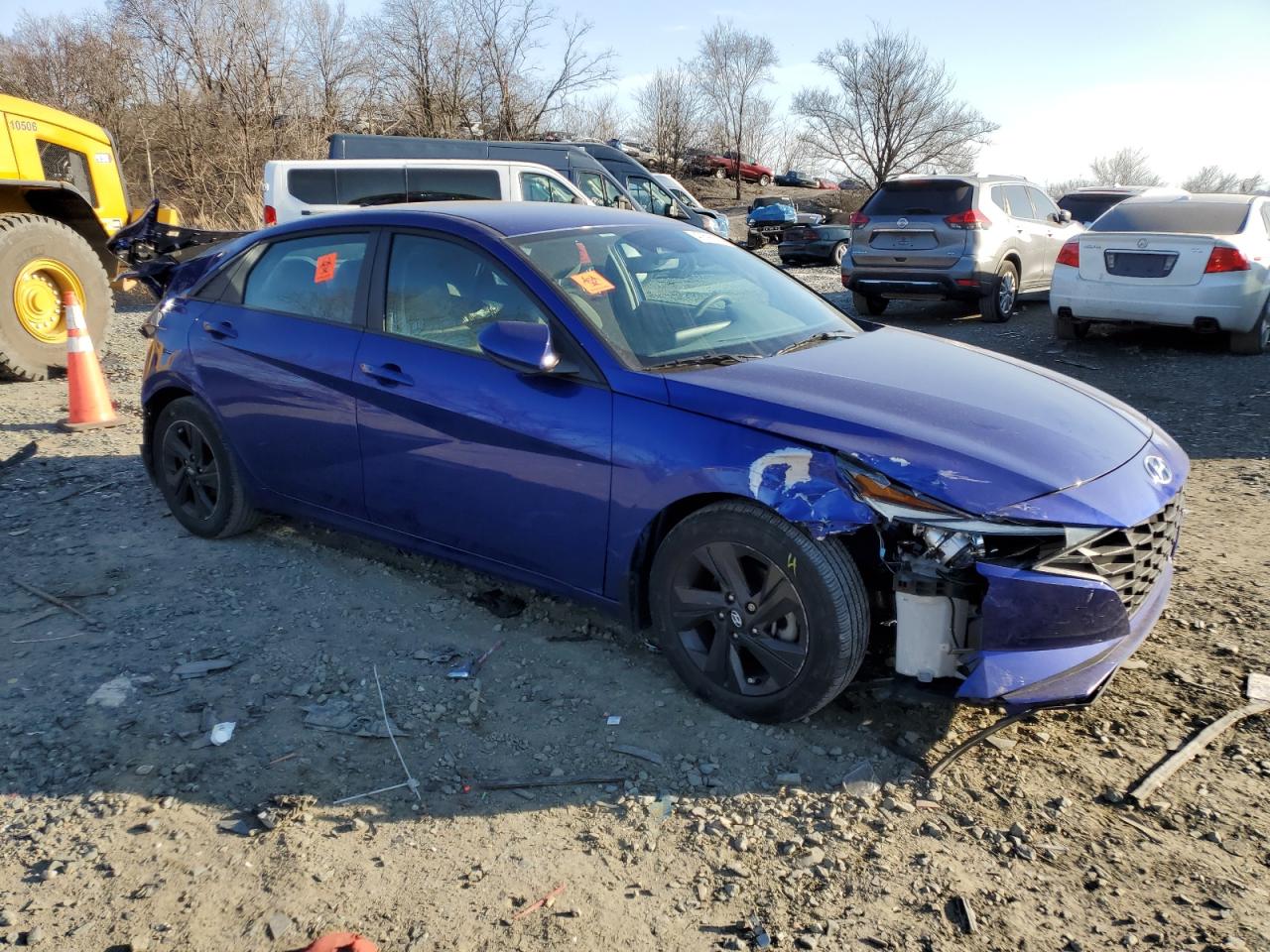 2022 Hyundai Elantra - Image 4
