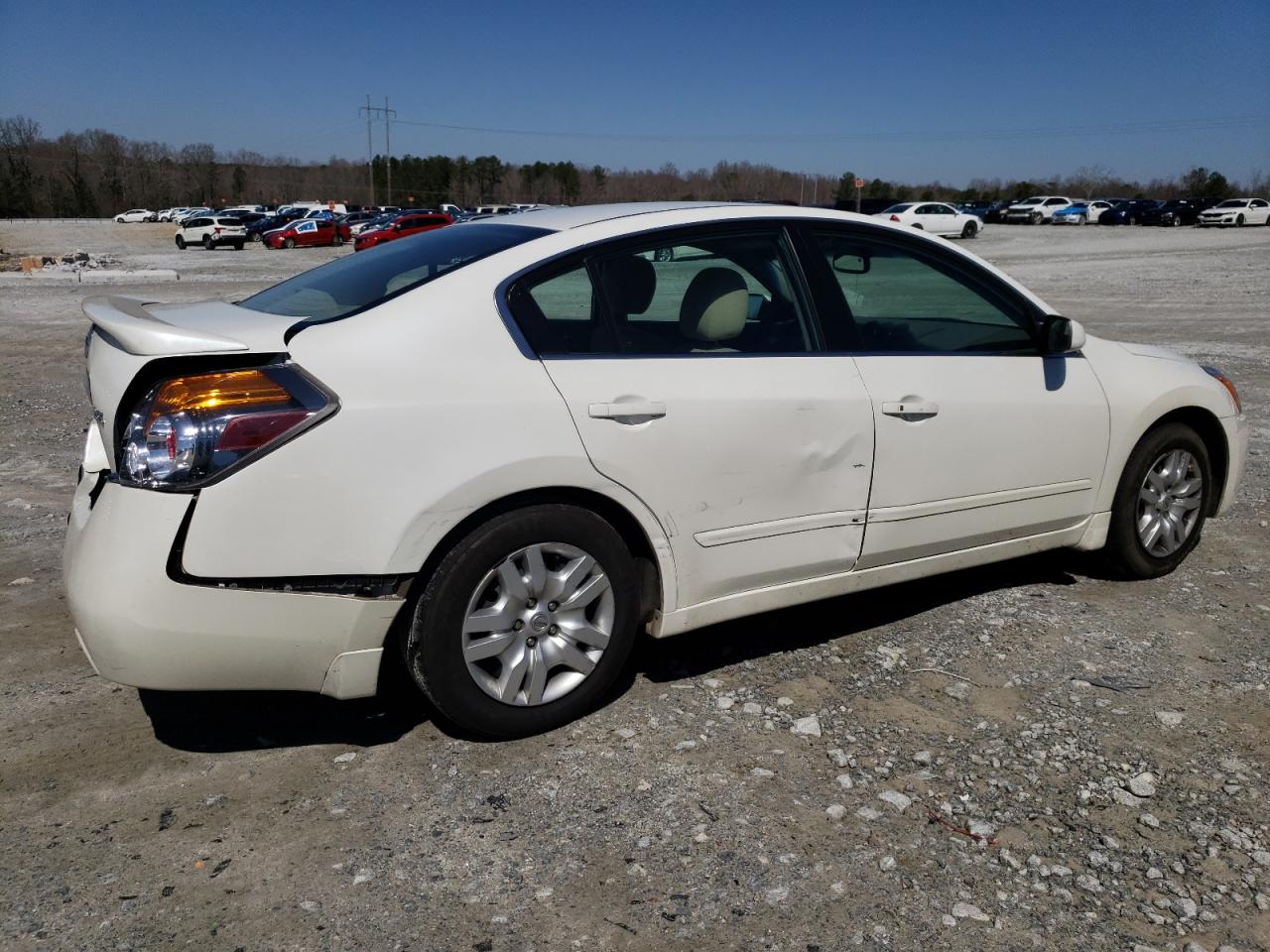 2012 Nissan Altima - Image 3