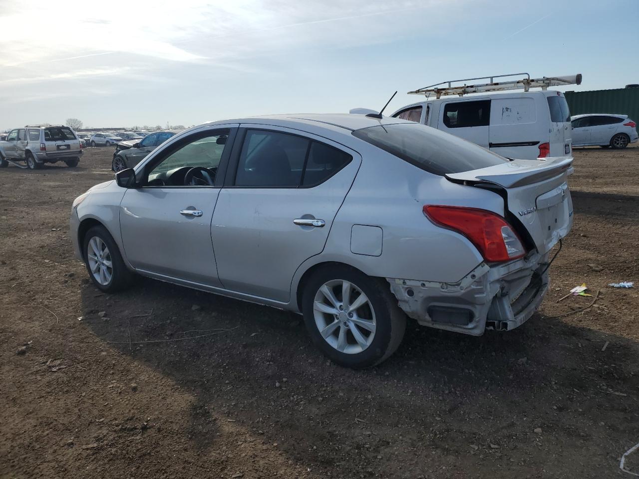 2015 Nissan Versa - Image 2