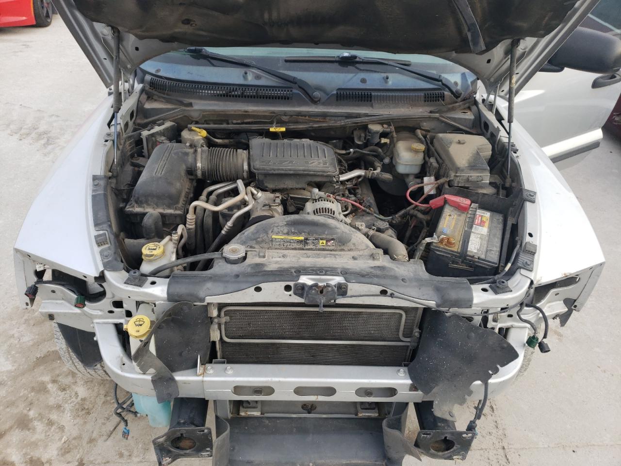 2007 Dodge Dakota - Image 11