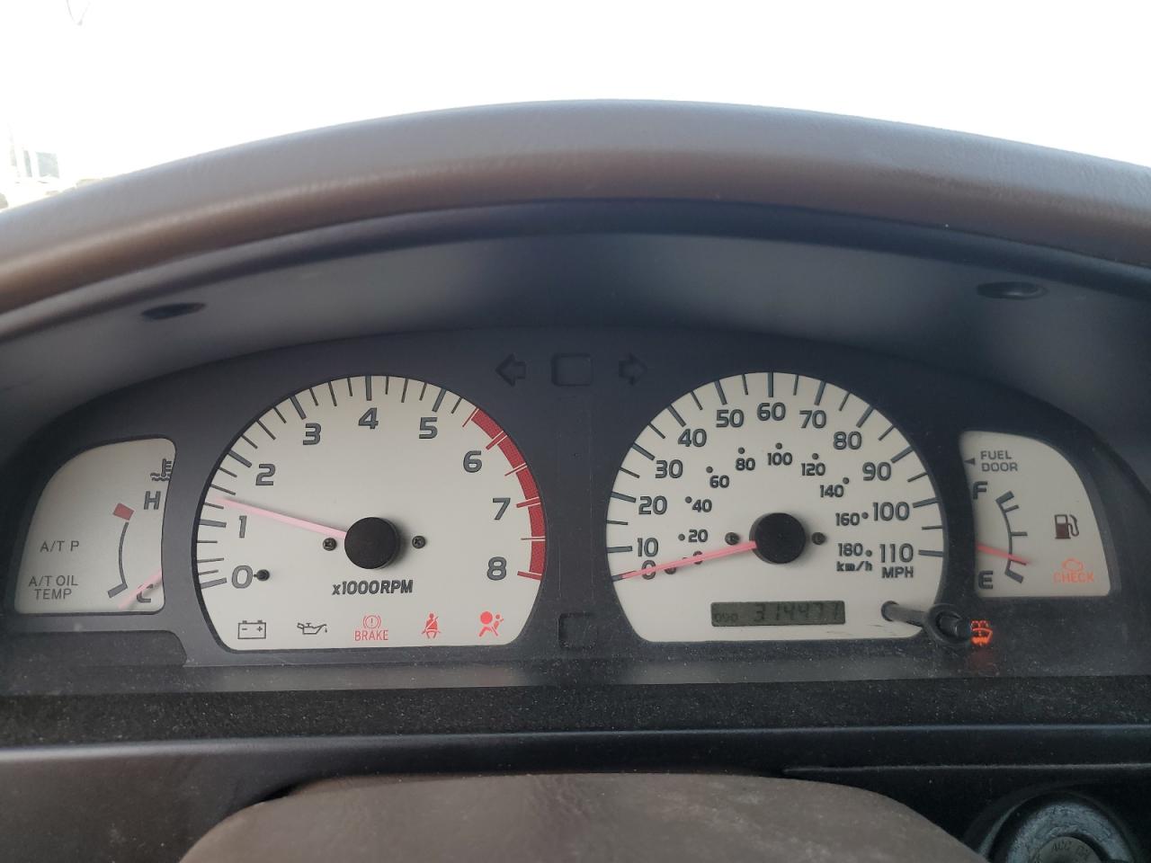 2002 Toyota Tacoma - Image 9