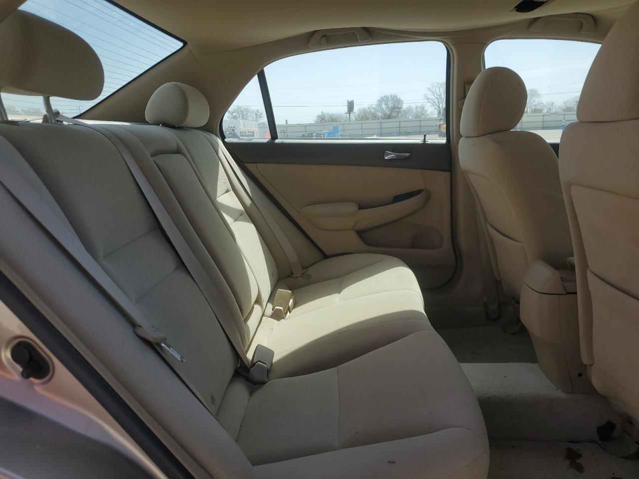 2007 Honda Accord - Image 10