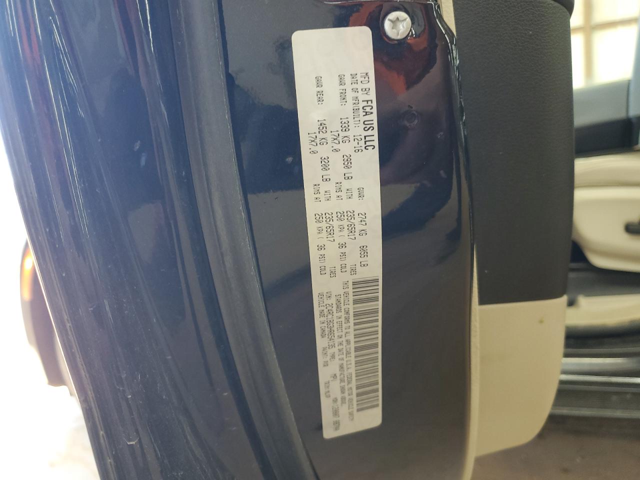 2017 Chrysler Pacifica - Image 13