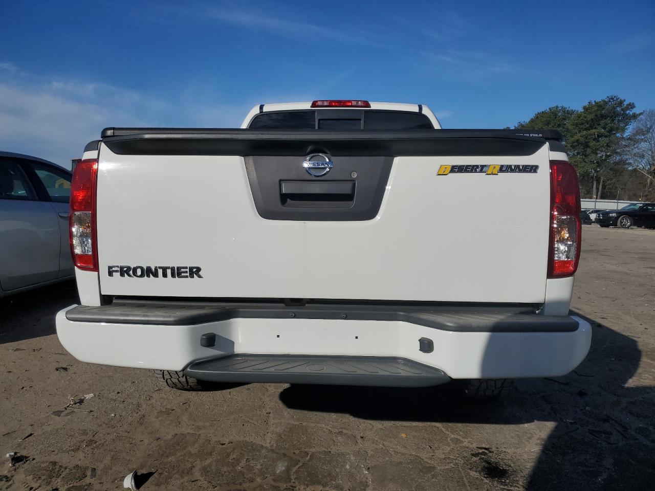 2015 Nissan Navara (Frontier) - Image 6