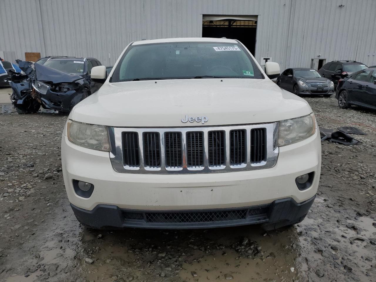 2012 Jeep Grand Cherokee - Image 5