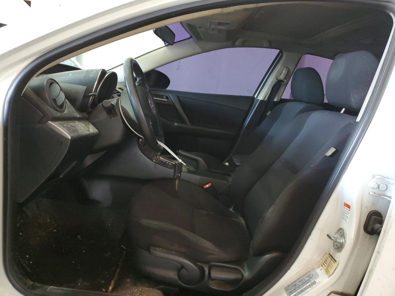 2010 Mazda 3 - Image 7