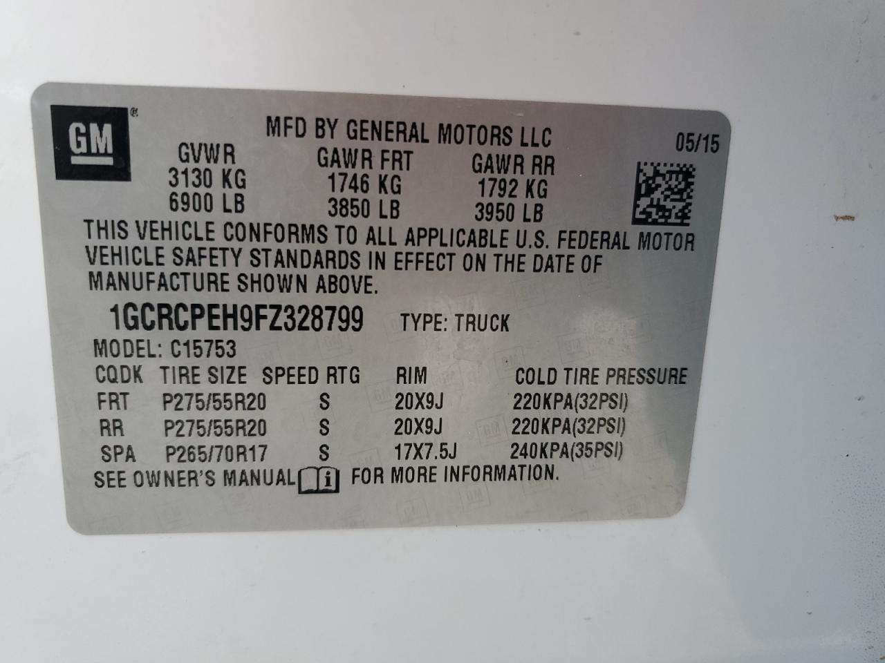 2015 Chevrolet Silverado - Image 13