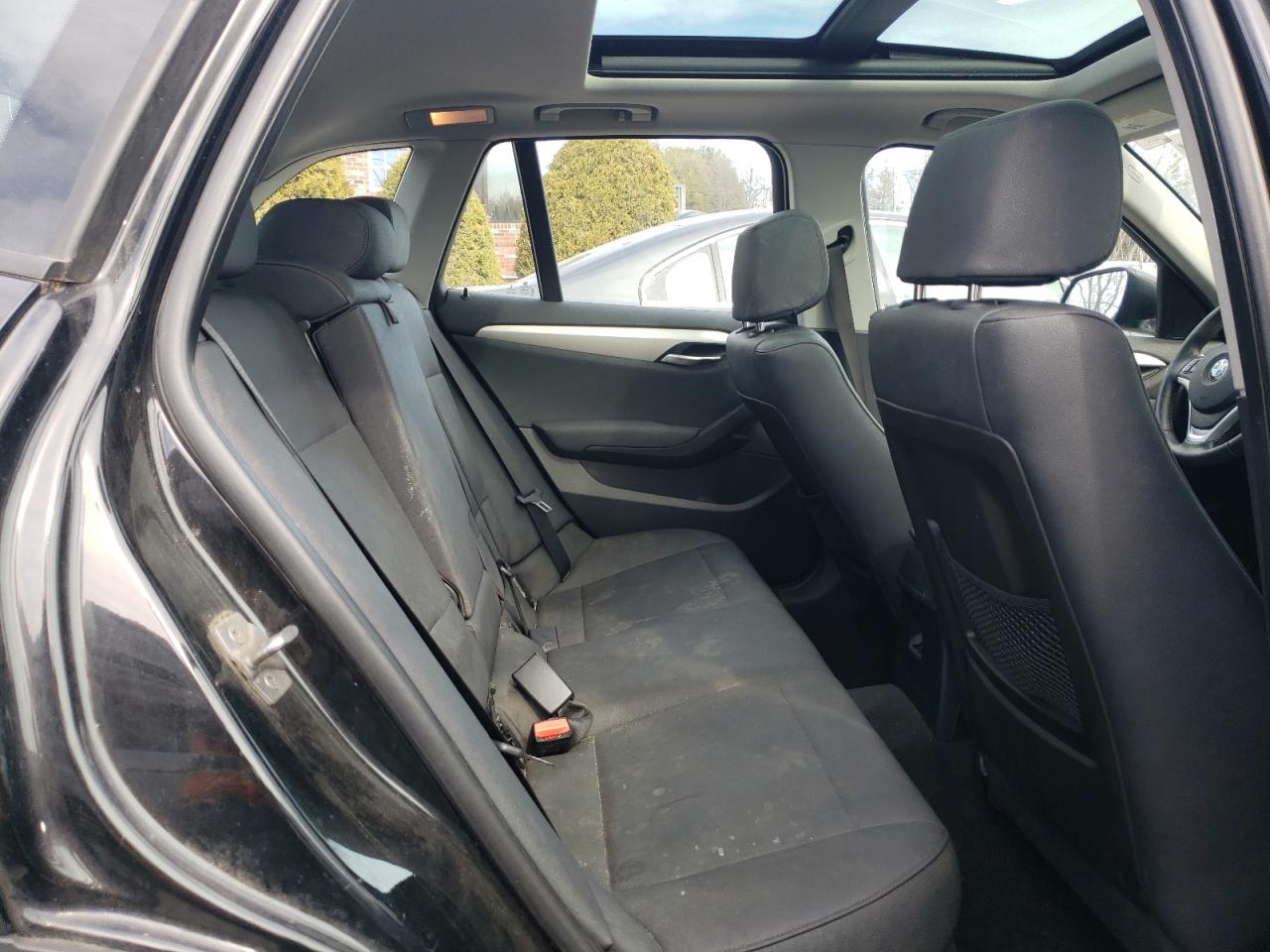 2015 BMW X1 - Image 11