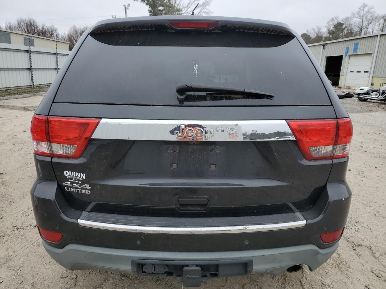 2013 Jeep Grand Cherokee - Image 6