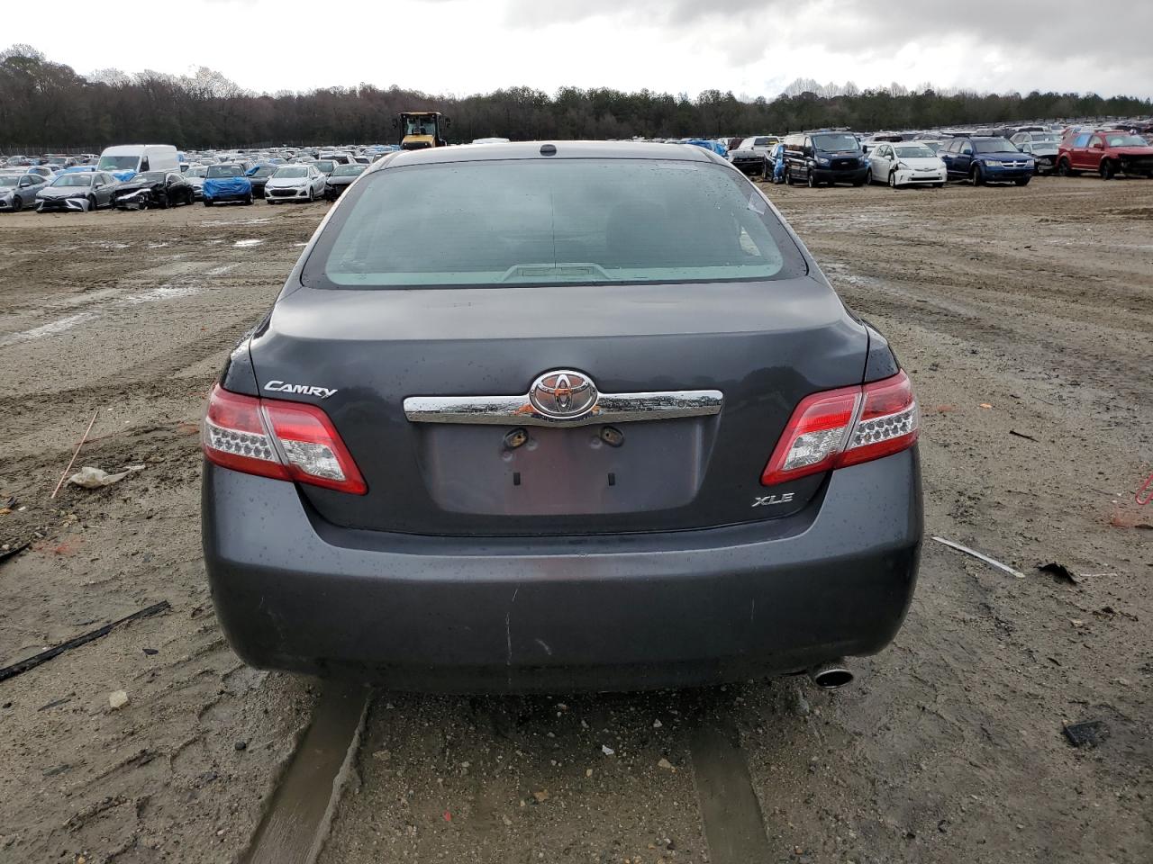 2011 Toyota Camry - Image 6