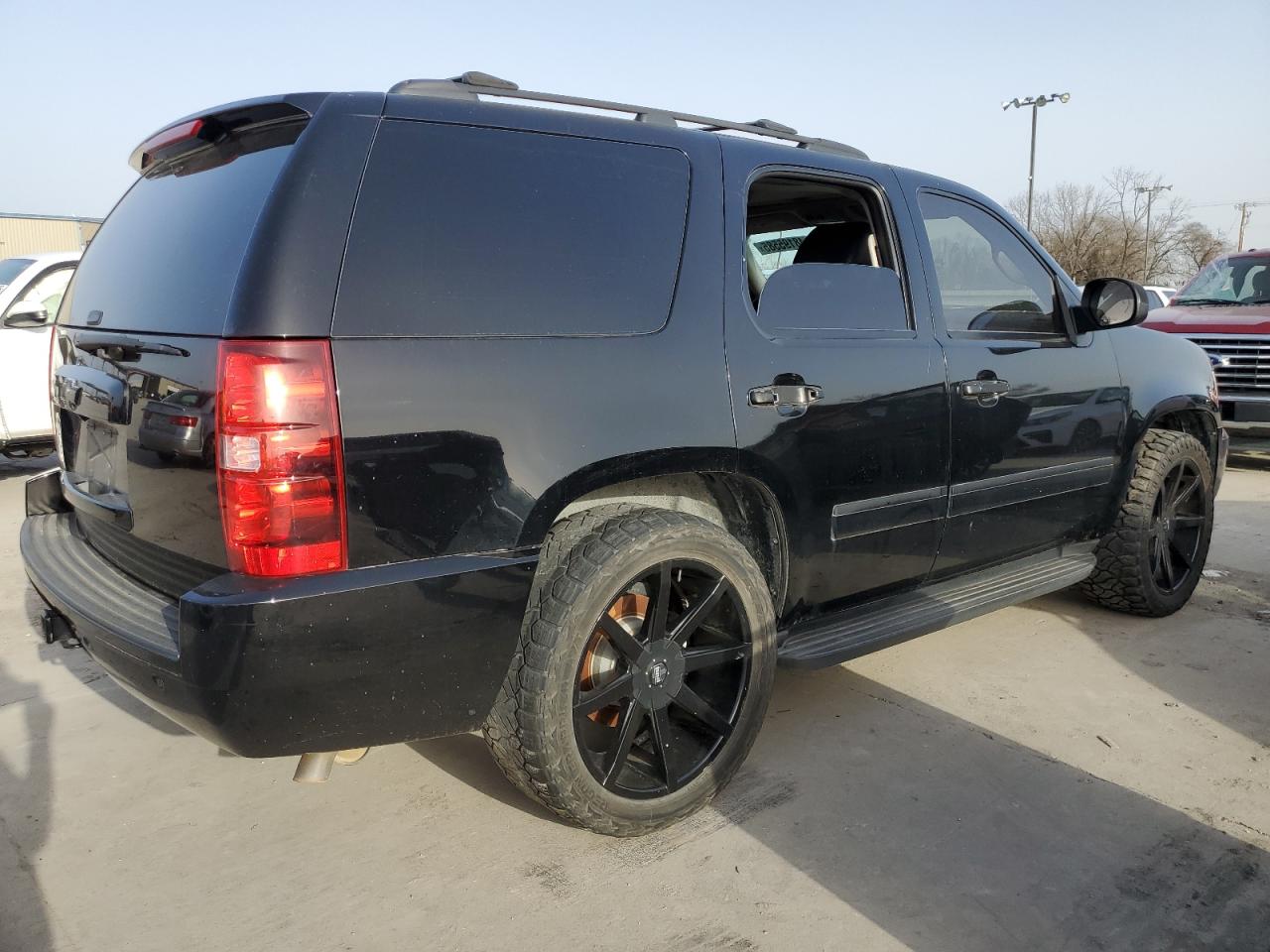 2013 Chevrolet Tahoe - Image 3