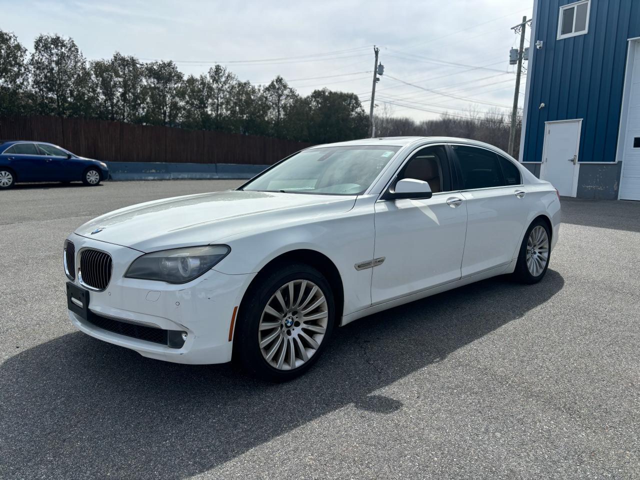 2012 BMW 7er - Image 2