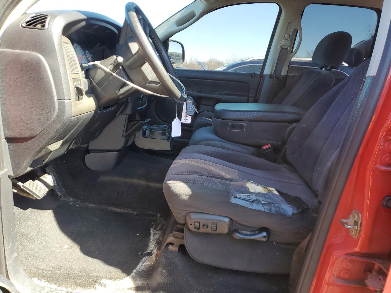 2004 Dodge RAM - Image 7
