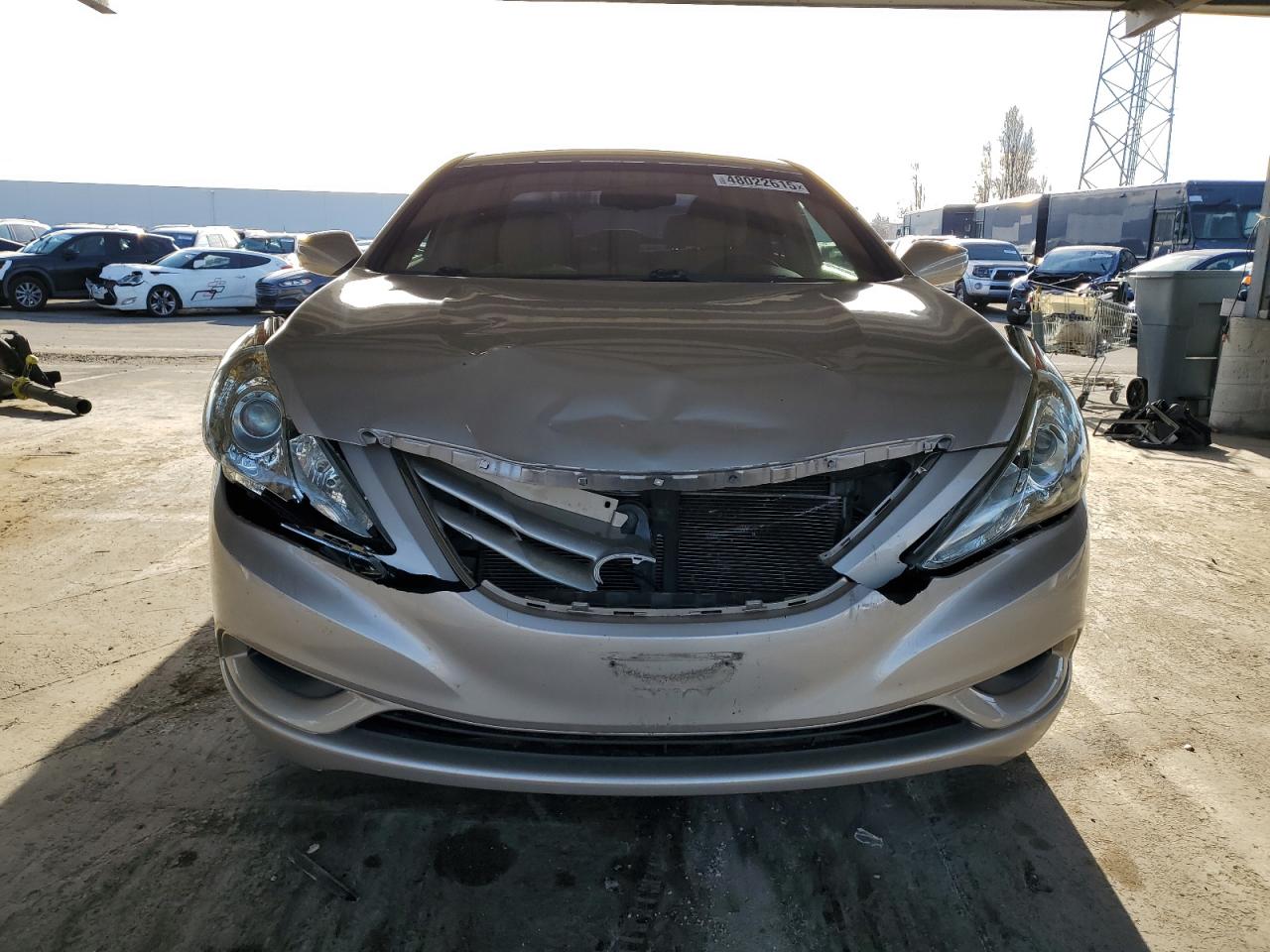 2012 Hyundai Sonata - Image 5