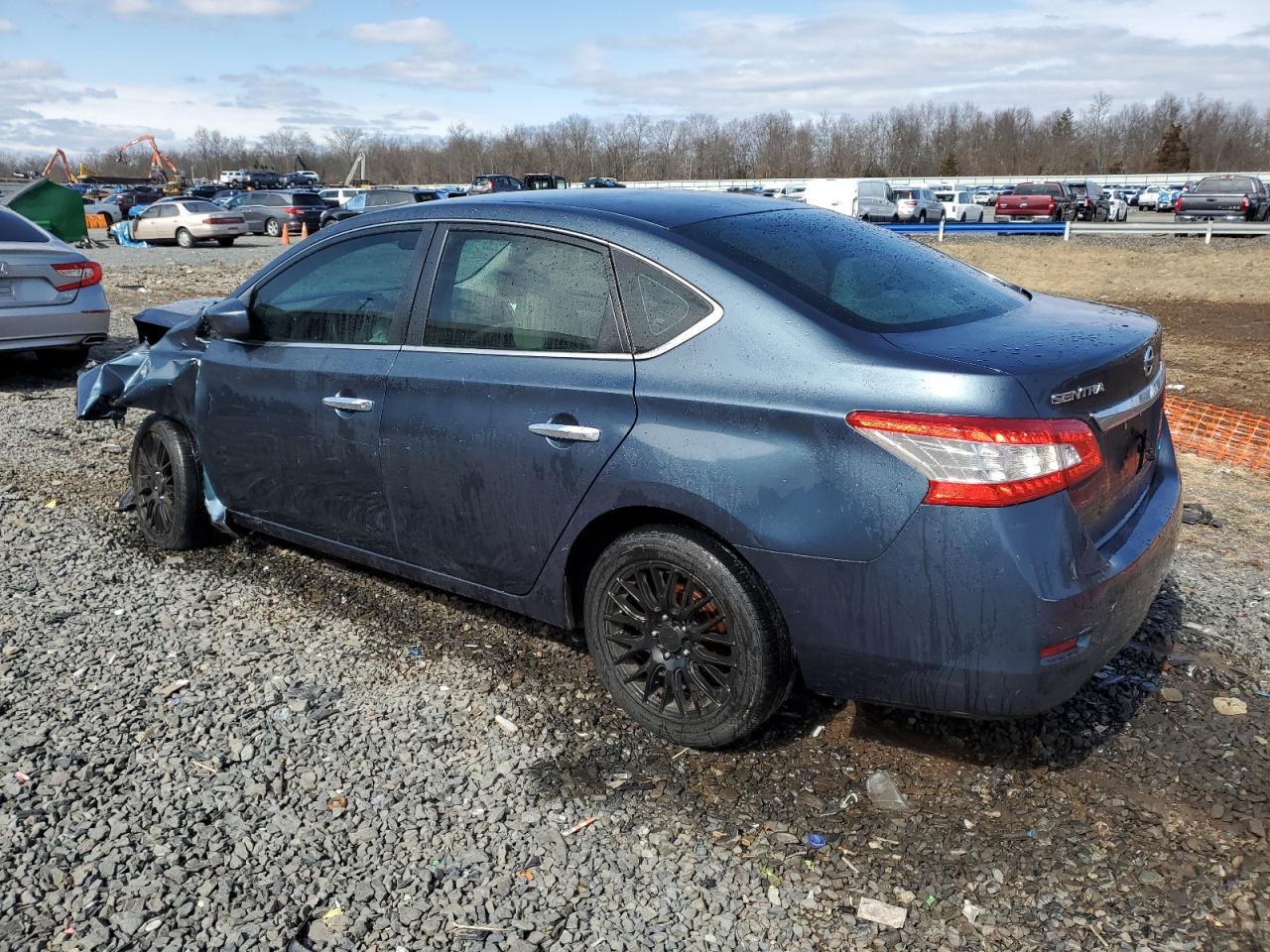 2014 Nissan Sentra - Image 2