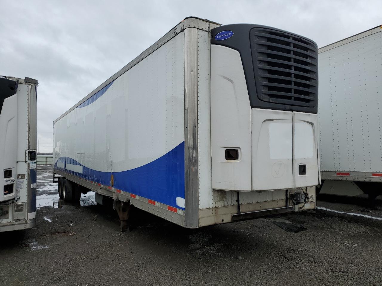 2014 Utility Refrigerated Van Trailer na sprzedaż w Dyer, IN - All Over